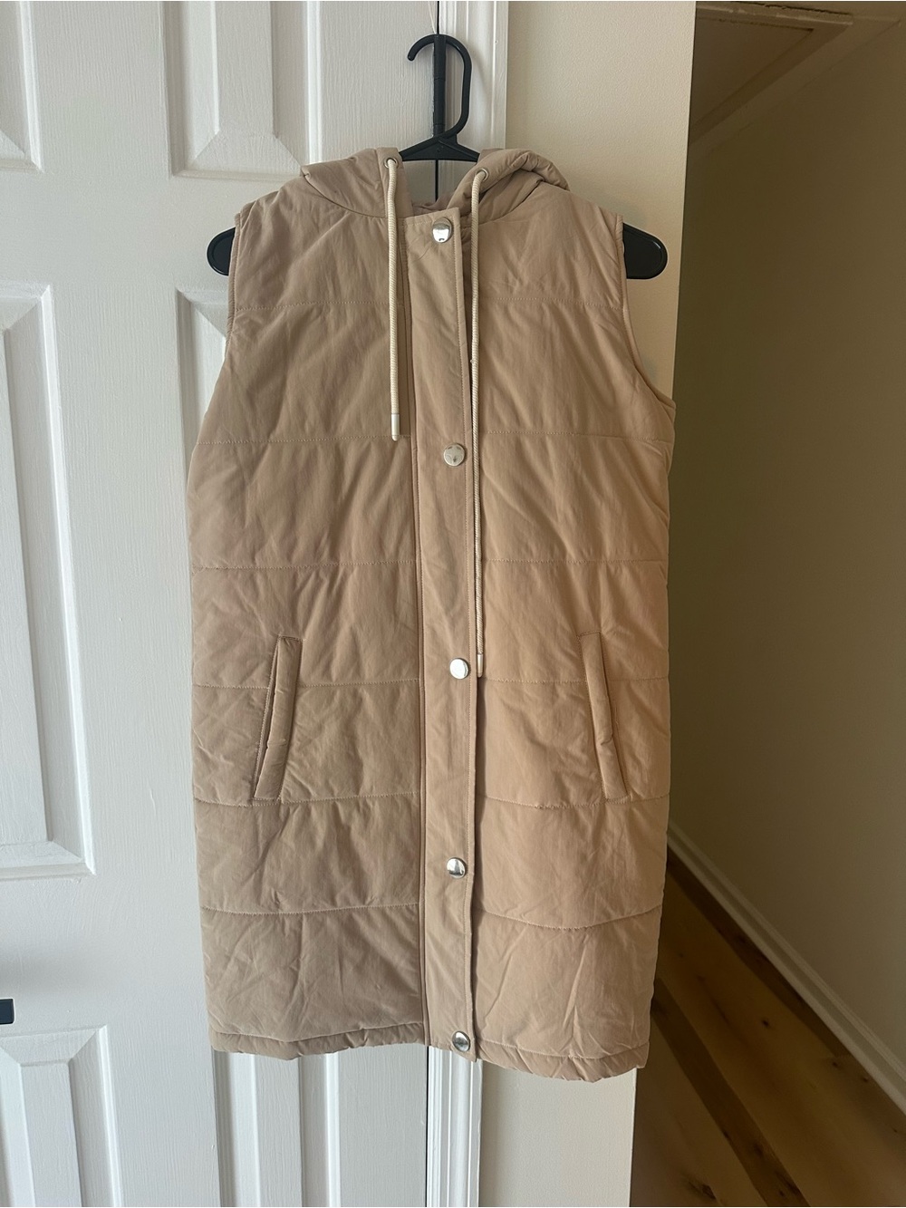 Pink Lily Sleeveless Hooded Puffer Vest in Tan